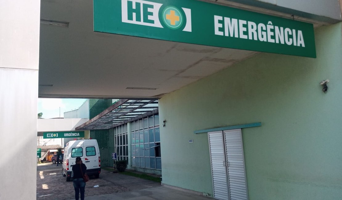 Acidente entre duas motos deixa servidora do HEA ferida, em Limoeiro de Anadia