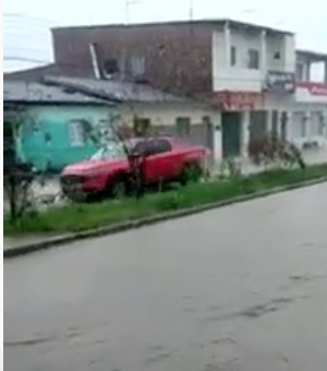 [Vídeo] Chuvas deixam ruas alagadas em São Miguel dos Campos 