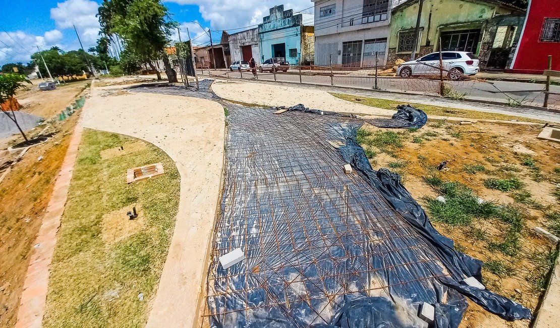Prefeitura de Palmeira acelera trabalhos para a conclusão da nova Praça Tiro de Guerra