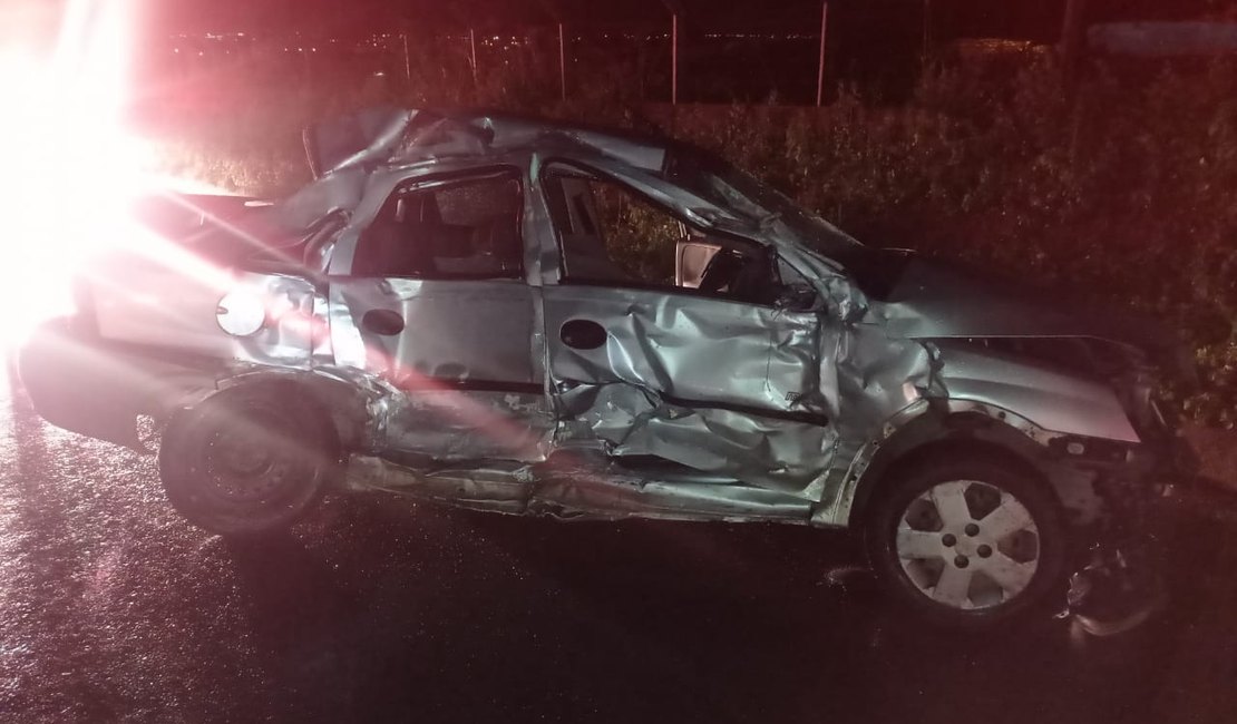 Motorista morre após tentar realizar ultrapassagem e colidir com carreta, em Coité do Nóia