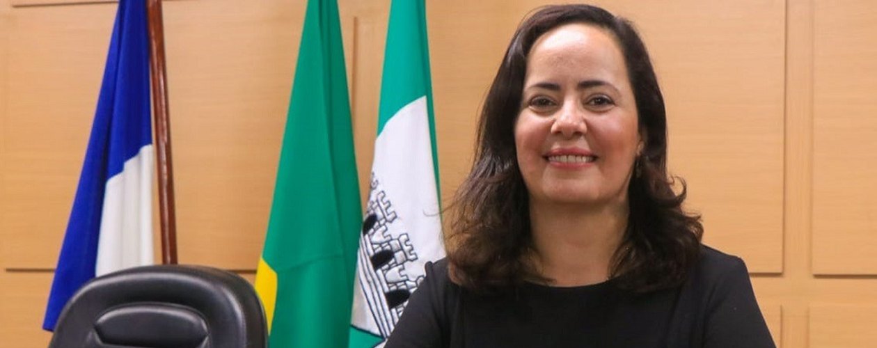 Durante investigação sobre 'voto casadinho', Fabiana pode ser afastada da prefeitura