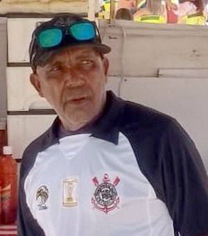 Ex-goleiro do Corinthians, vítima das enchentes em AL, pede ajuda ao clube para se reerguer