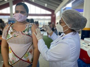 Lagoa da Canoa amplia vacinação contra a Covid-19 para faixa etária entre 56 e 59 anos