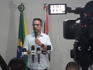 Paulo Dantas completa 6 meses à frente do Governo de Alagoas no mesmo dia da Proclamação da República