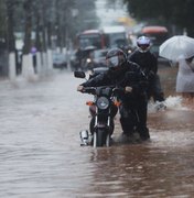 Exposição às águas das chuvas exigem cuidados imediatos