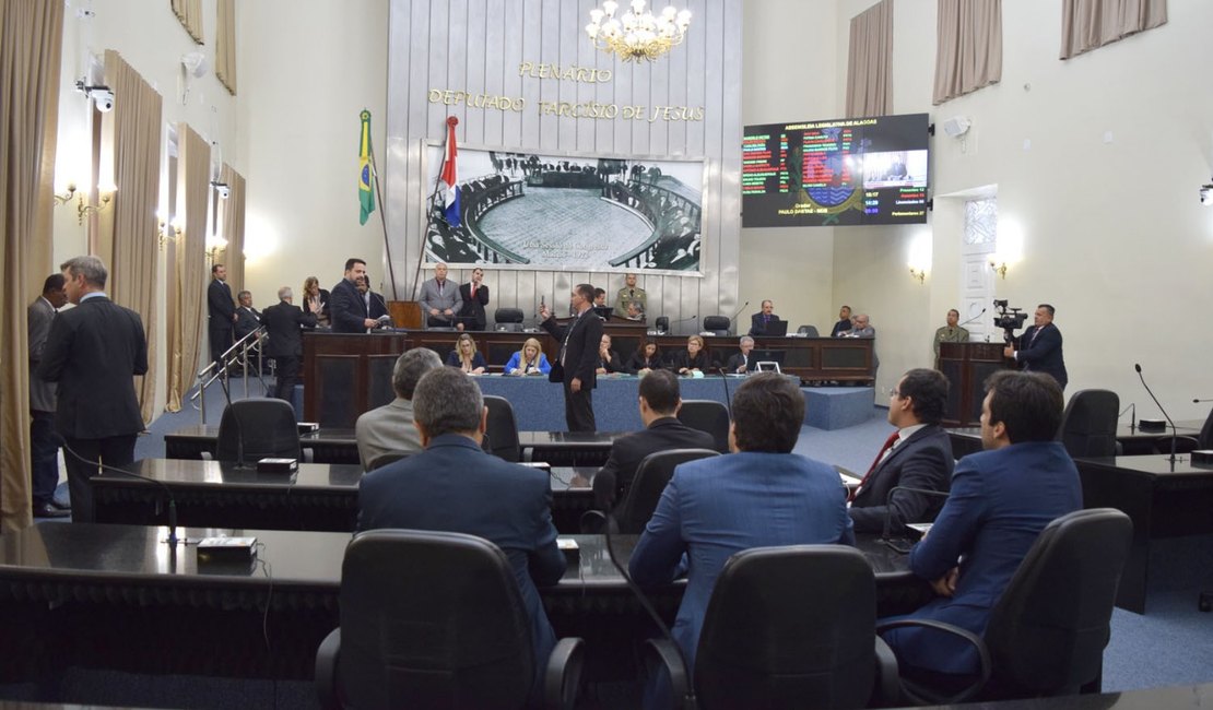 Deputados aprovam reajuste de 12% nos subsídios dos militares alagoanos