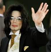 Corpo de Michael Jackson pode ser exumado após novas acusações de abuso sexual, diz site
