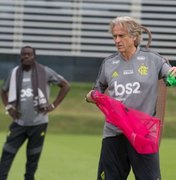 Jorge Jesus explica opção por Flamengo com reservas e exalta Gabigol