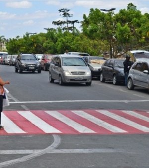 Prefeitura revitaliza sinalização horizontal na região central de Arapiraca