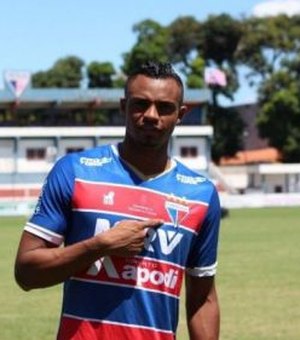 Fortaleza treina para enfrentar o ASA; Zagueiro Edimar pode ser novidade