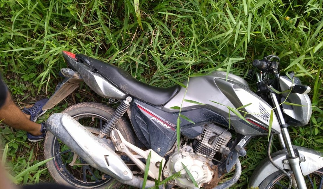 Moto roubada em latrocínio ao professor é recuperada pela polícia