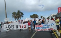 Protesto em frente à Braskem 