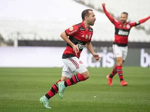 Flamengo mira premiações e passaporte para finais em setembro