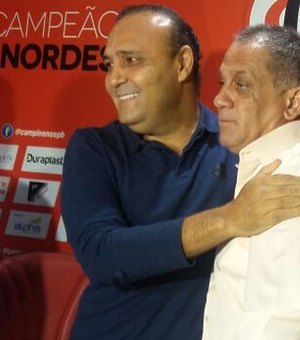 Campinense anuncia  o técnico Celso Teixeira para 2018