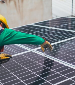 Desenvolve lança linha de crédito de até R$ 500 mil para investimento em energia solar