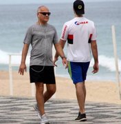 Diretor da Globo é flagrado descumprindo quarentena em praia