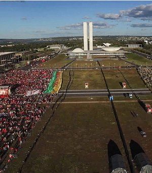 Brasileiro 'Democracia em vertigem' é indicado ao Oscar de melhor documentário