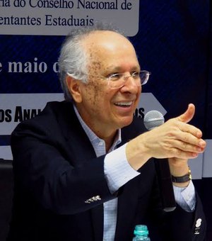 Advogado alagoano recusa convite para defender filho de Jair Bolsonaro