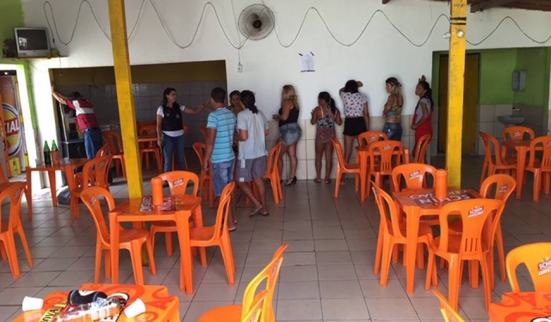 Polícia fecha prostíbulos e boca de fumo em Campo Grande e Girau