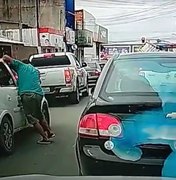 'Perdi a cabeça, infelizmente né', diz condutor acusado de esfaquear taxista em Maceió