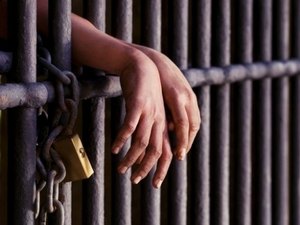 Após denúncia, homem é preso em flagrante com maconha