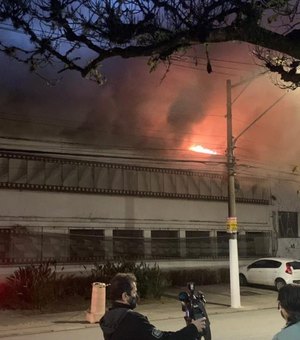 Incêndio atinge depósito da Cinemateca Brasileira, em São Paulo