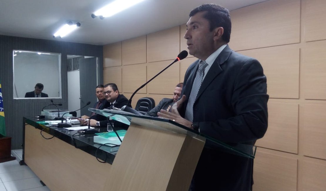Vereador Rogério Nezinho diz que a dengue é um problema de calamidade pública