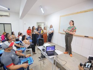 Semed inicia curso inédito de Espanhol para profissionais do turismo de Maceió