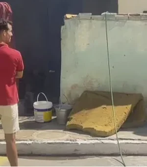 [Vídeo] Residência pega fogo e assusta vizinhos em Pão de Açúcar