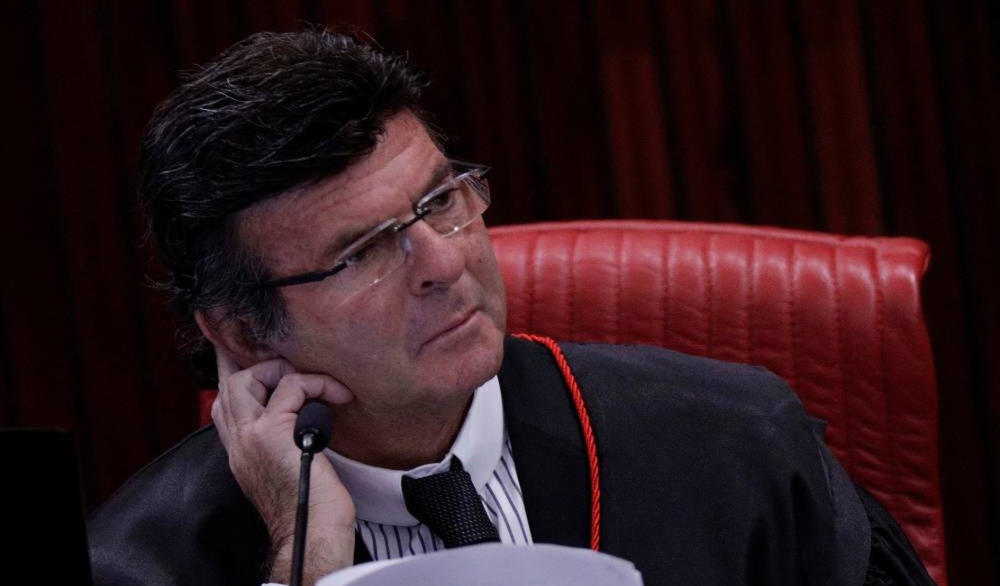 Luiz Fux assume nesta terça presidência do Tribunal Superior Eleitoral
