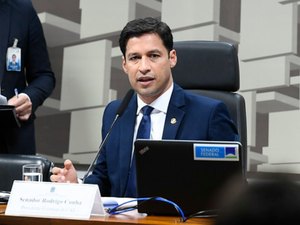Rodrigo Cunha defende desoneração da folha de pagamentos e critica MP proposta por governo Lula