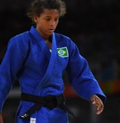 Rafaela Silva dá ao Brasil sua primeira medalha de ouro na Rio-2016