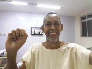 Após quase dois meses, 1º alagoano transplantado de fígado no Estado recebe alta médica