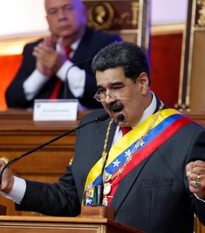 Maduro diz 'conhecer planos' de Bolsonaro e Colômbia para Venezuela