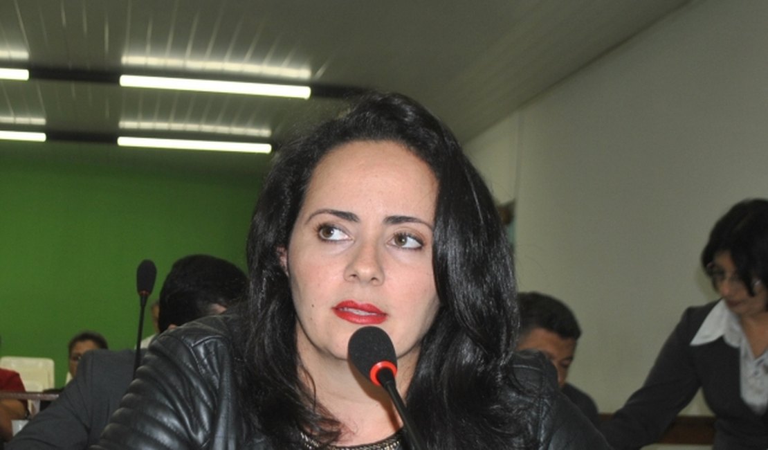 Fabiana Pessoa pode ser a responsável pela comissão de transição em Arapiraca