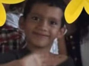 Criança de nove anos morre em colisão envolvendo carro e moto no sertão
