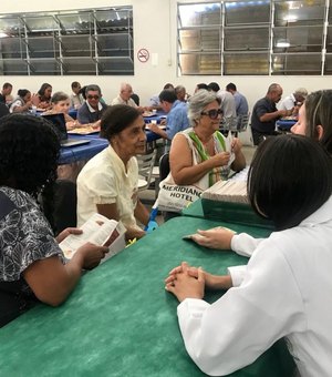 Restaurante Popular recebe ações do Maceió Rosa