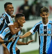 Grêmio vira contra o Inter e sai na frente na final do Gauchão