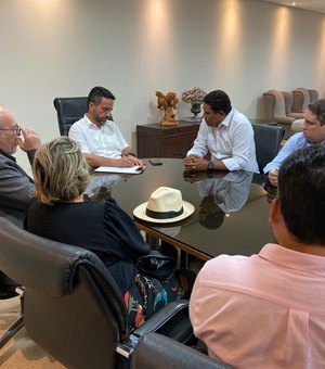 Prefeito Júlio Cezar e governador Paulo Dantas alinham novos investimentos para Palmeira