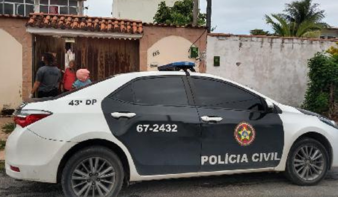 Idosa em cárcere privado é resgatada após 52 anos longe da família