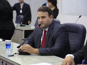 PSD tenta emplacar Zé Márcio como vice de Davi Davino ou JHC