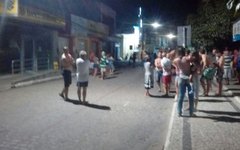 Suspeitos armados fazem reféns e assaltam duas agências bancárias em Alagoas
