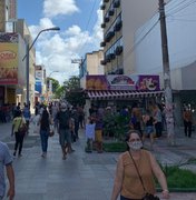 Em dia de prorrogação do Decreto, ruas do Centro de Maceió registram aglomeração 