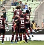 Sem sua torcida, Flamengo vence Palmeiras no Allianz Parque