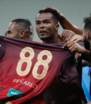 Atacante Zé Carlos rescinde contrato com o Fortaleza e não disputa a Série C