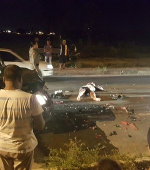 Acidente entre carro e motocicleta deixa uma pessoa morta na parte alta da capital