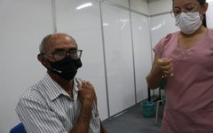Maragogi começa vacinar pessoas de 50 anos contra covid-19