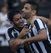 Botafogo se recupera e vence o Atlético-MG no Engenhão
