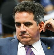 Operação da Polícia Federal mira senador Ciro Nogueira