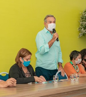 Fórum debate desafios enfrentados pelos profissionais de saúde durante a pandemia